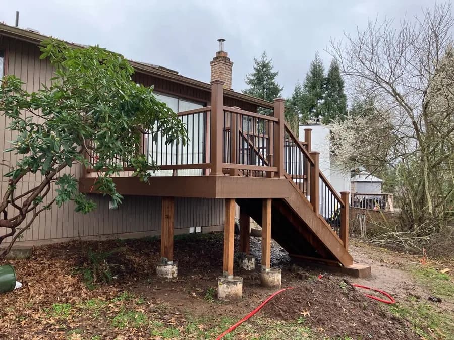 Backyard Deck Build, photo 2